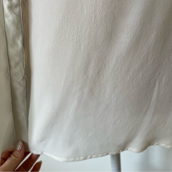Zadig & Voltaire Tili Deluxe Off White Washed Silk Hidden Snap Button Up NWOT L - Picture 10 of 11